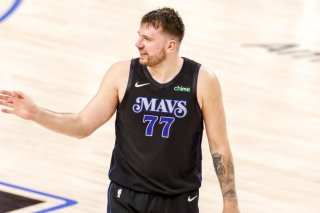 Luka Doncic plus fort que jamais. KEYSTONE/EPA/ADAM DAVIS